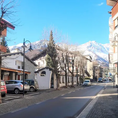 Zwei-zimmer-wohnung Im Dachgeschoss 4 P- L- Frejus By Interhome * Bardonecchia