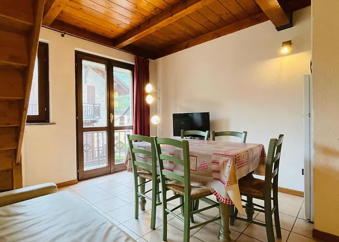 Διαμέρισμα Zwei-zimmer-wohnung Im Dachgeschoss 4 P- L- Frejus By Interhome Bardonecchia