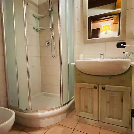 Zwei-zimmer-wohnung Im Dachgeschoss 4 P- L- Frejus By Interhome *
